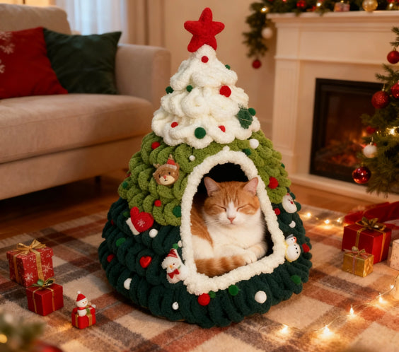 Świąteczny domek dla kota